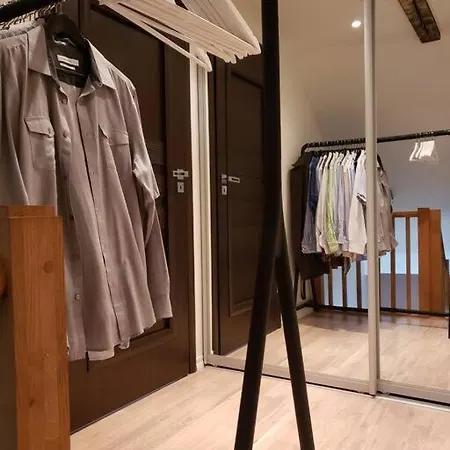 Cosy, Modern Townhouse In Sentrum * Μπέργκεν